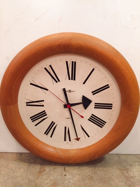 Howard Miller クリスタルフォールズ ウォールクロック コンテンポラリーニッケル並行輸入 掛け時計、壁掛け時計